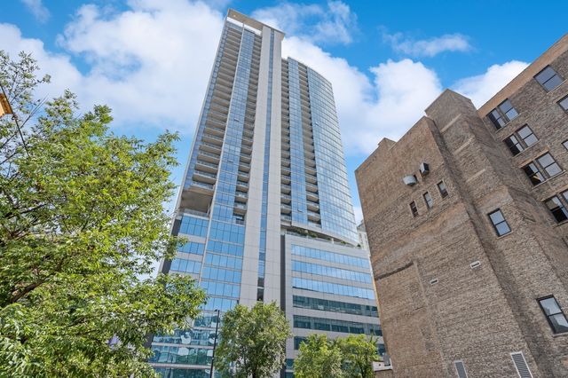 $30,000 | 303 West Ohio Street, Unit P88 | Silver Tower