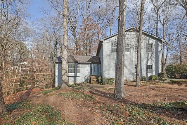 $515,000 | 5400 Mill Run Drive | Forest Brook