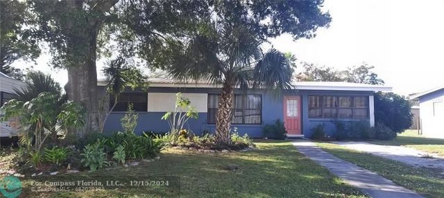 $235,000 | 308 Southeast 8th Drive | Okeechobee