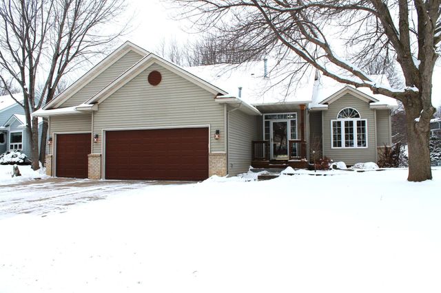 $410,000 | 1221 Cuylle Bay | Faribault