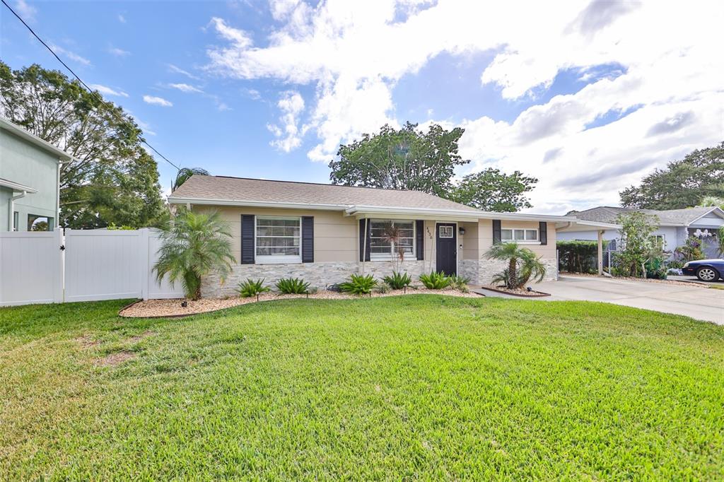 4430 West Bay Villa Avenue Tampa FL 33611 Compass