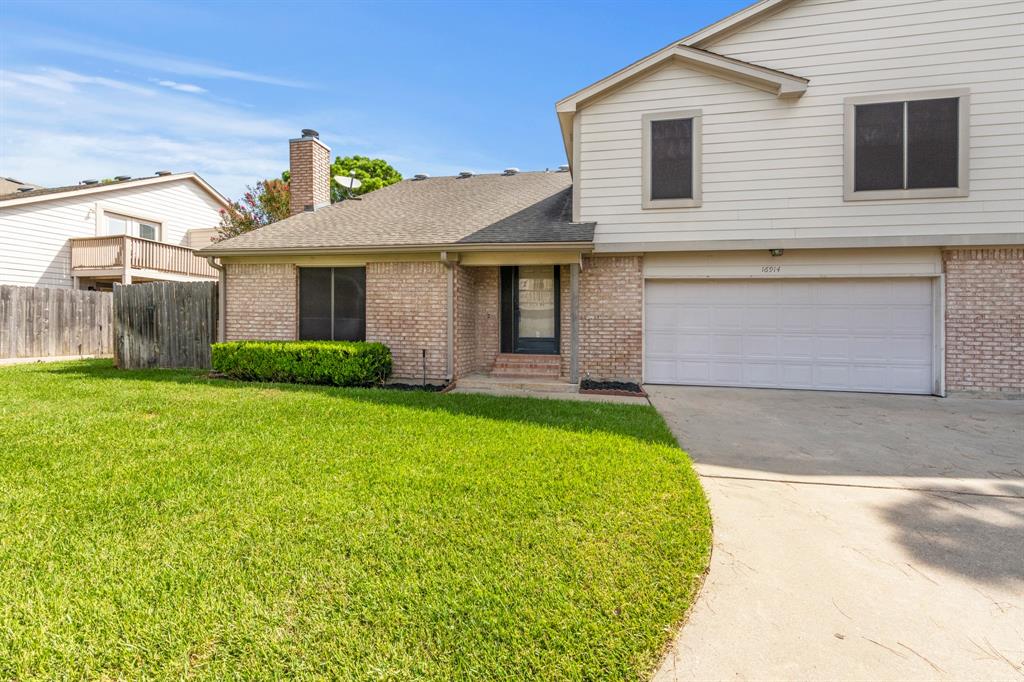 Welcome home to 16914 Chapel Pines quietly tucked in the Champions Pines subdivision.