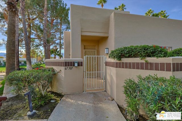 $315,000 | 67507 Toltec Court | Desert Princess