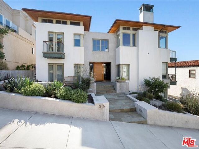 $23,500 | 216 24th Street | Manhattan Beach Sand