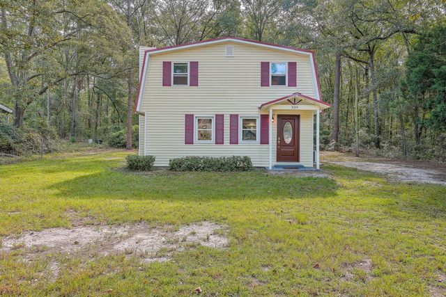 $275,000 | 339 Fountain Lake Drive