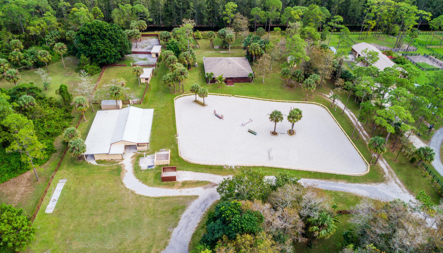 2670 Doe Trail Loxahatchee FL-large-033-