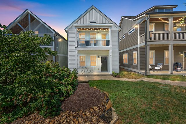 $535,000 | 710 Buchanan Street, Unit 16 | Salemtown