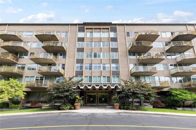 $1,850 | 1400 East Avenue, Unit UN512 | Southeast Rochester