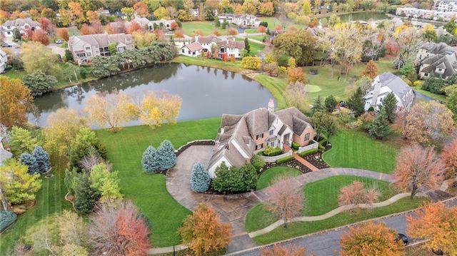 $4,995,000 | 10413 Howe Lane | Shawnee Mission