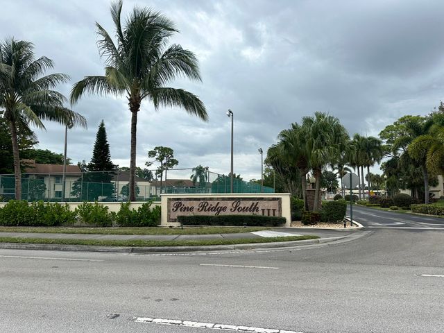 $168,000 | 304 Knotty Pine Circle, Unit C2 | Greenacres