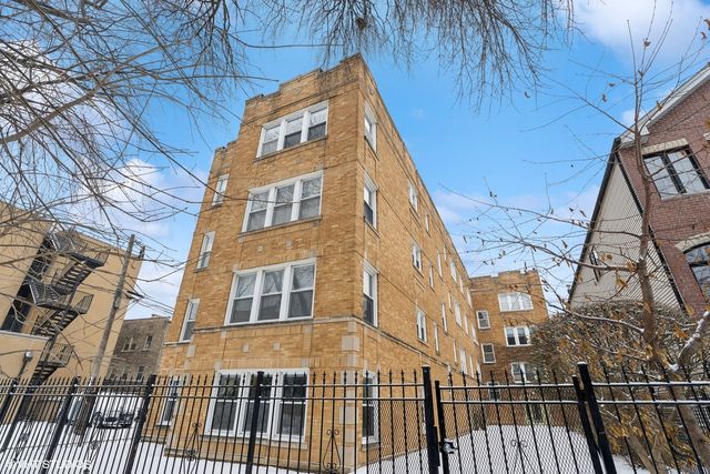 $370,000 | 2529 North Talman Avenue, Unit 1N | Logan Square