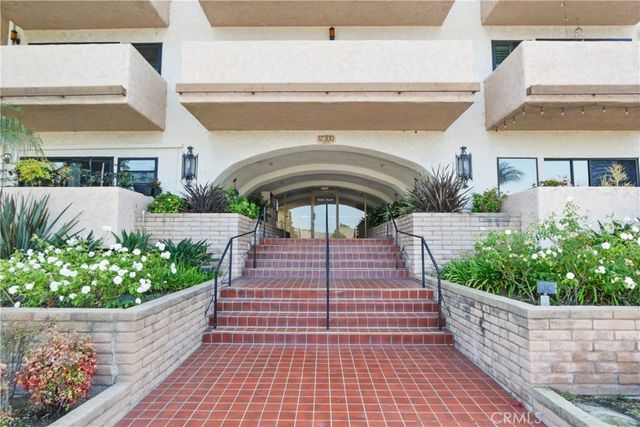 $710,000 | 12300 Montecito Road, Unit 10 | Old Ranch