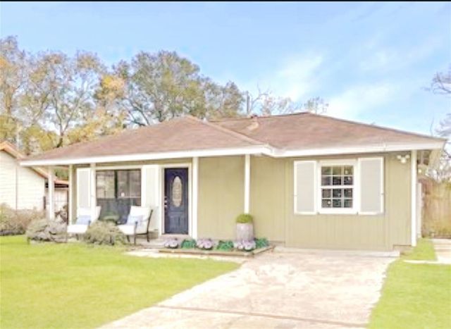 $1,700 | 2810 Norman Street | Red Bluff Terrace