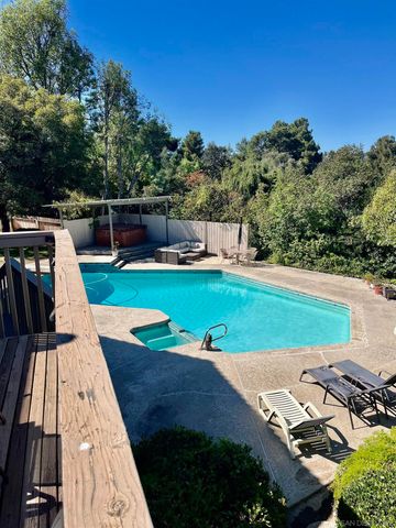 $1,299,000 | 1530 Shadow Knolls Drive | Rancho San Diego