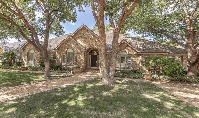 $565,000 | 4604 87th Street | Lakeridge Country Club Estates