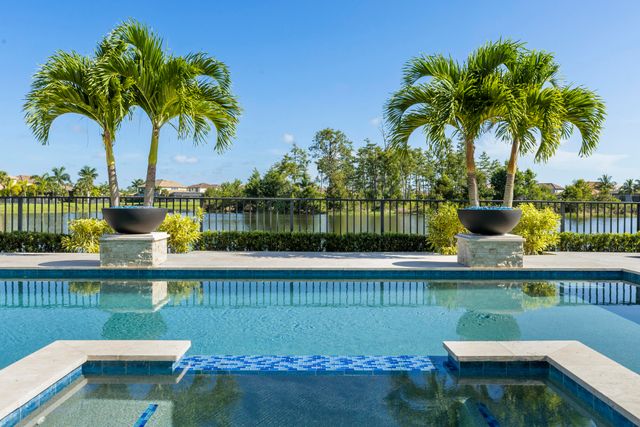 $2,675,000 | 137 Indigo River Point | Jupiter Country Club