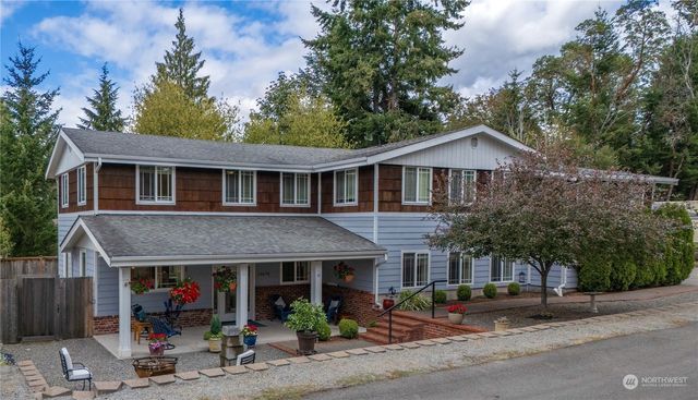 $1,429,000 | 19678 Marine View Drive Southwest | Normandy Park