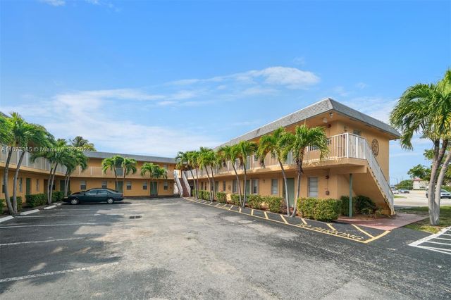 $180,000 | 4081 North Dixie Highway, Unit 27 | Central Oakland Park