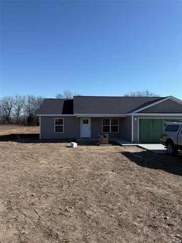 $199,900 | 8 Aldean Lane | Moreland Township - Scott County