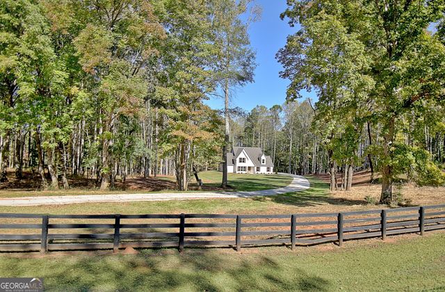 $799,900 | 2178 Bear Creek Road