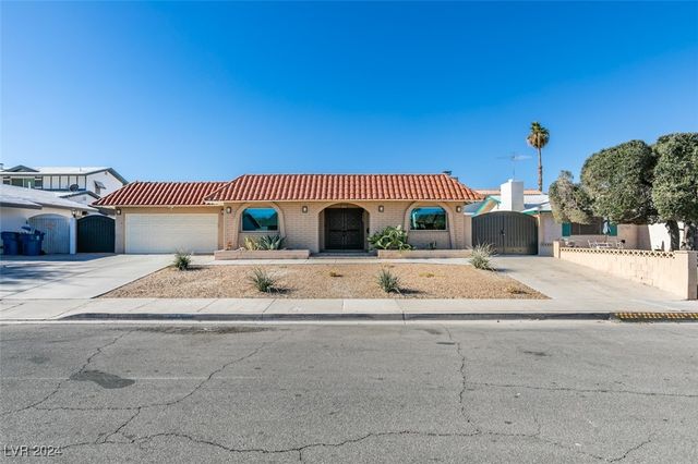 $539,900 | 3649 Valencia Street | Paradise