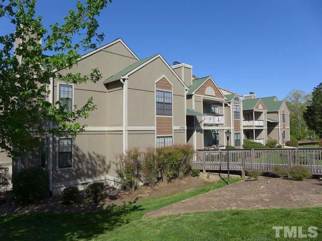 $1,350 | 3700 Chimney Ridge Place, Unit 203 | Woodcroft