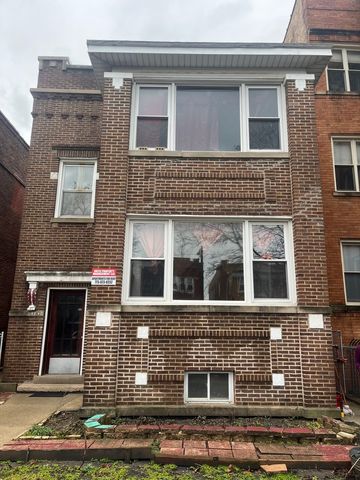 $550,000 | 4842 North Drake Avenue | Albany Park