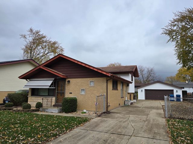 $269,900 | 11955 South Kedvale Avenue | Alsip Village