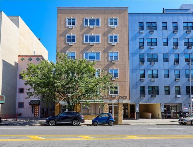 $620,000 | 2523 Ocean Avenue, Unit 6B | Madison