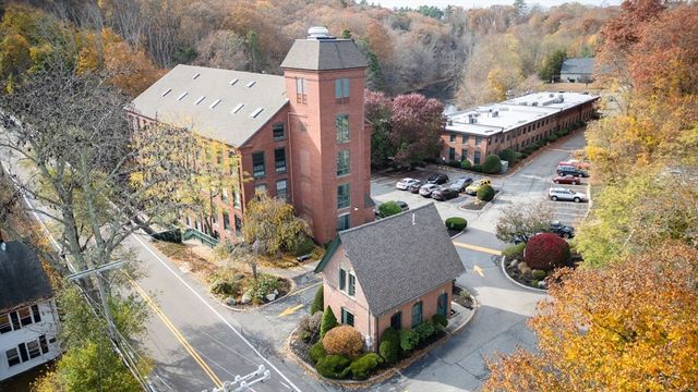 $399,000 | 14 Sanford Street, Unit 65 | Medway Village Historic District