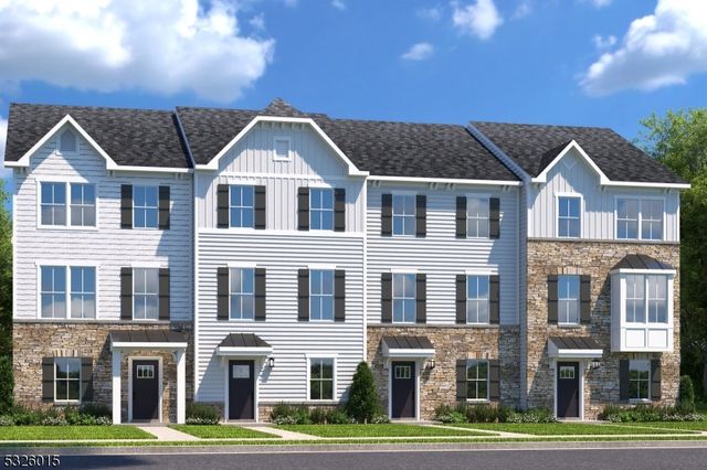 $499,990 | 102 East Stiger Street, Unit B | Hackettstown