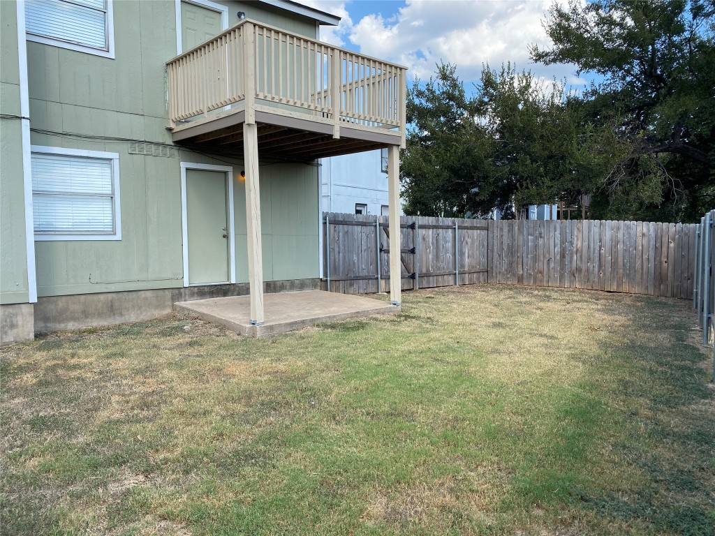 Fully fenced private back yard with lawn care included!