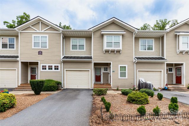 $325,000 | 64 Foxden Drive, Unit 102 | Hoopers Creek Township - Henderson County