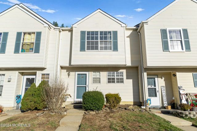 $425,000 | 822 Darlington Drive, Unit 178 | Brownville