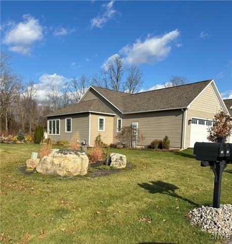 $549,900 | 4521 Lauder Lane, Unit 4A | Skaneateles