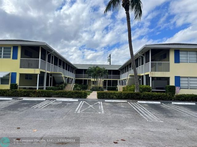 $2,950 | 520 Northeast 7th Avenue, Unit 2C | Delray Beach