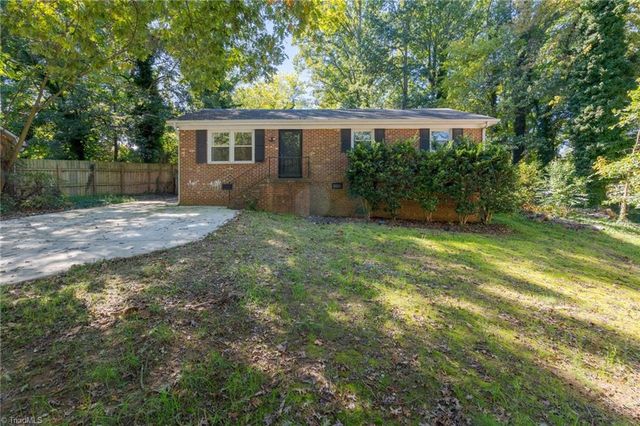 $262,500 | 2941 Marthas Place | Greensboro