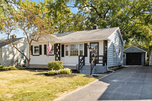 $349,900 | 4233 Highland Avenue | Downers Grove