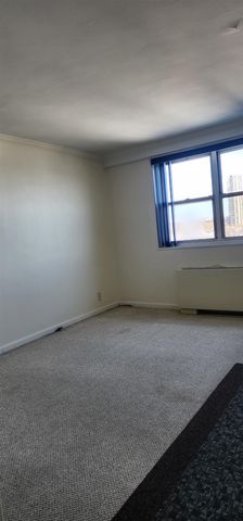 $2,200 | 7100 Boulevard East, Unit 8D | Guttenberg