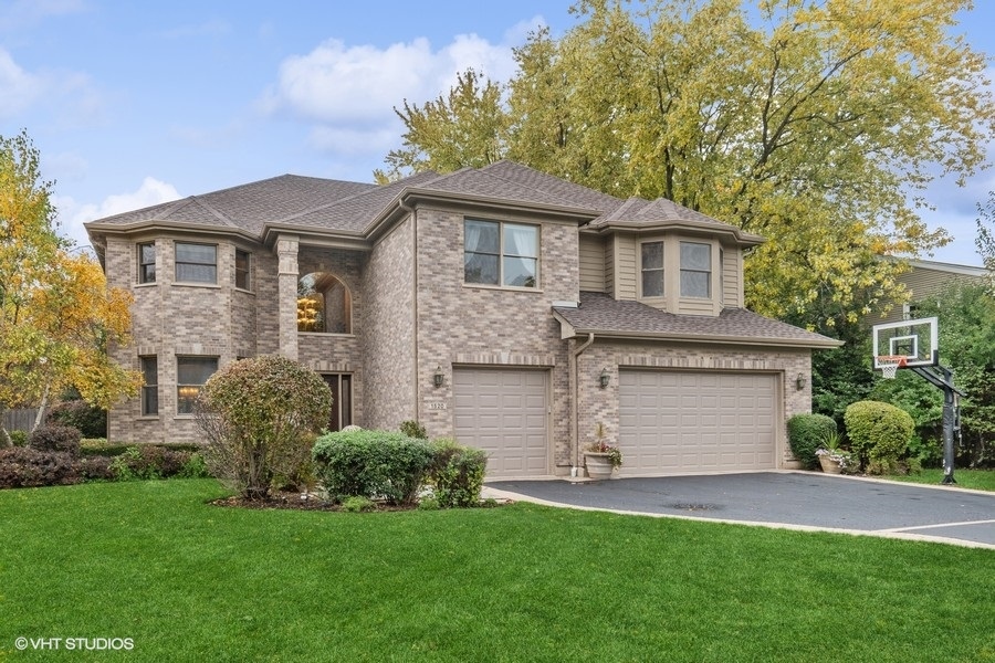 1520 Dartmouth Lane Deerfield IL 60015 Compass