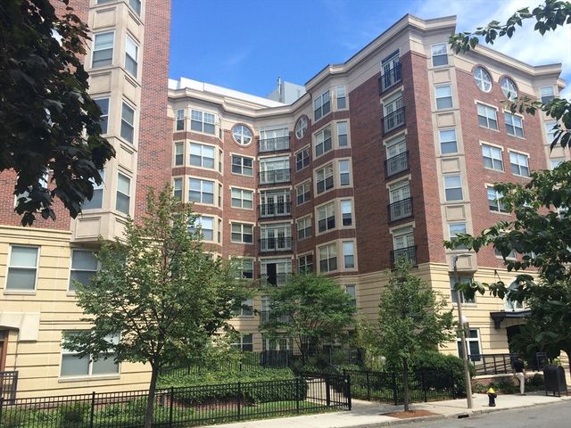 $5,875 | 75 Peterborough Street, Unit 601 | Fenway