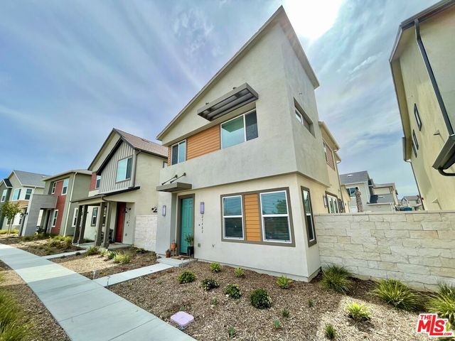 $5,499 | 27482 Boulderview Way | Newhall Ranch