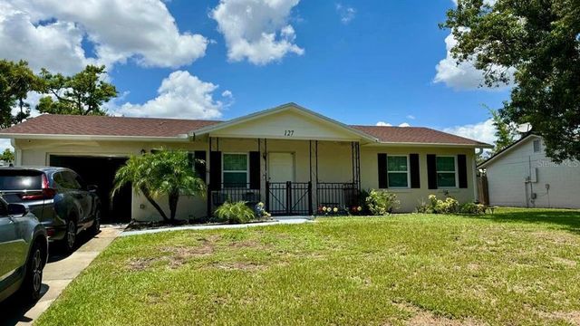 $330,000 | 127 Florida Parkway | Buenaventura Lakes