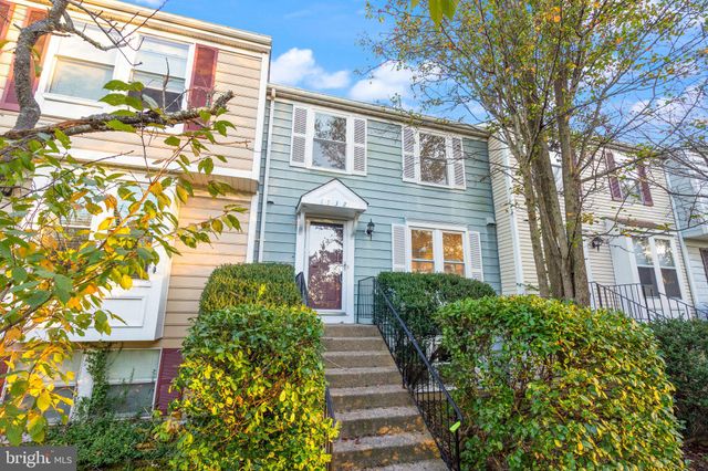 $549,999 | 1732 Sundance Drive | Reston