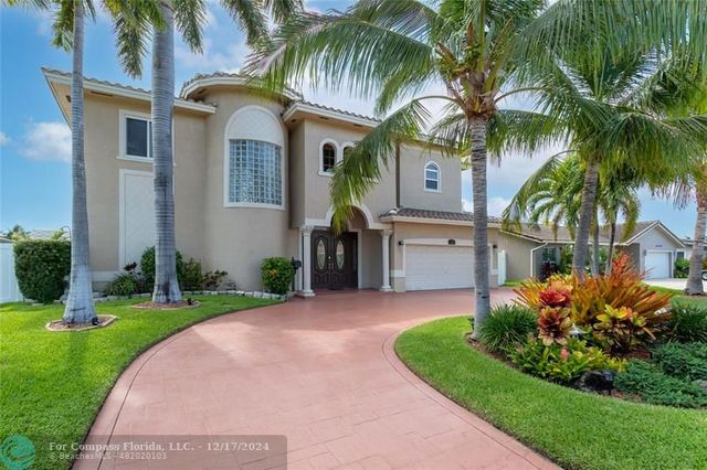 $2,097,000 | 711 Southeast 6th Terrace | Garden Isles