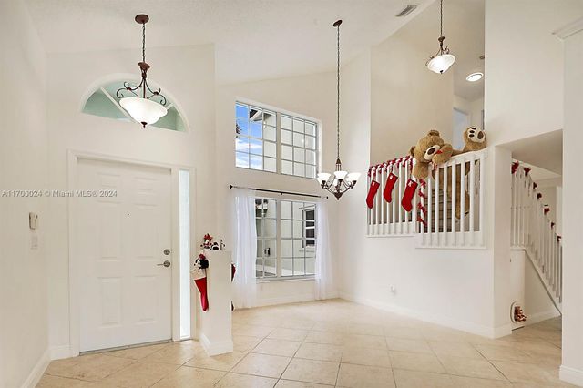 $599,000 | 8236 White Rock Circle | Boynton Beach