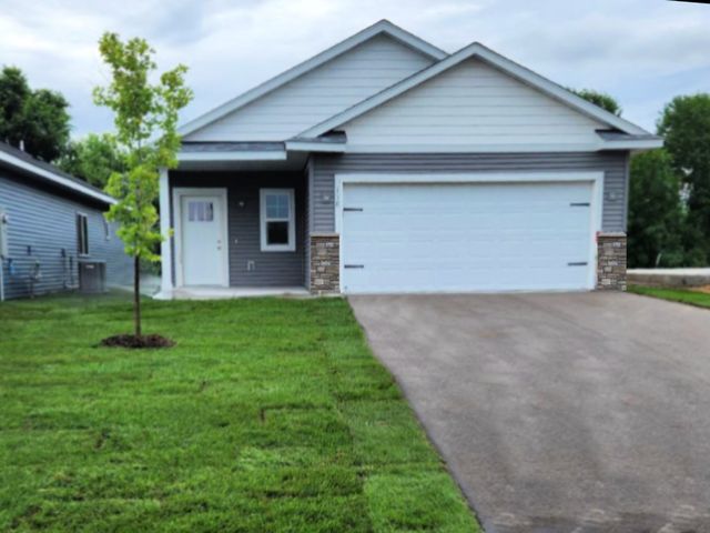 $340,000 | 118 9th Avenue Northeast | Isanti