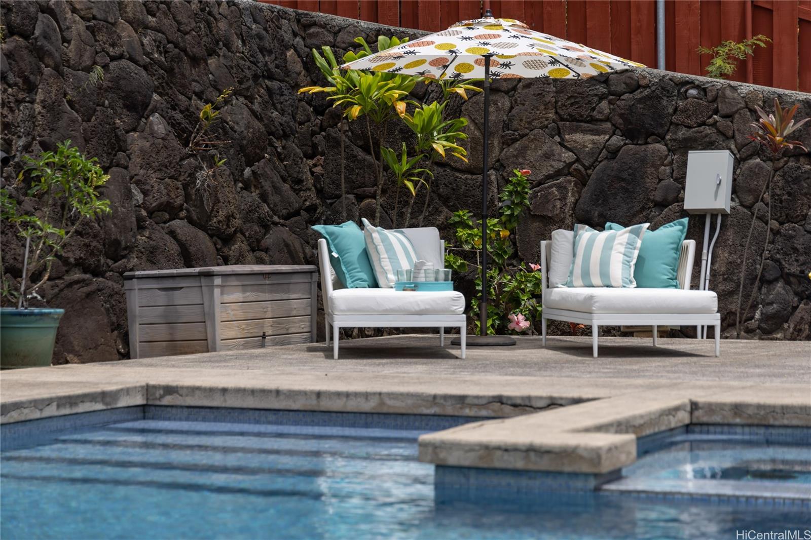 Enjoy your afternoon lounging poolside.