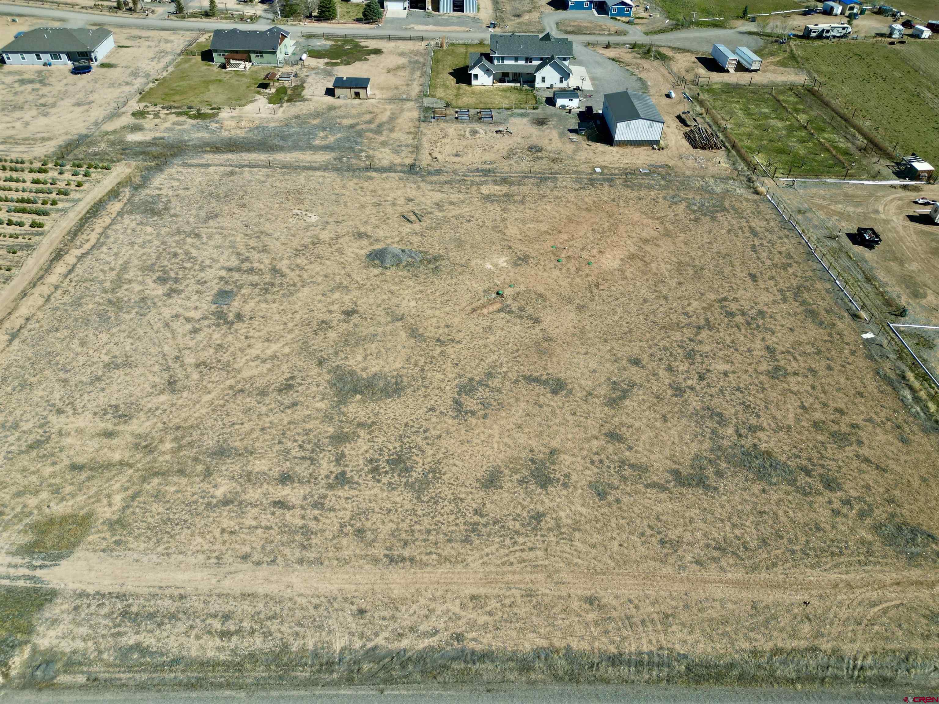 a view of aerial view of residential houses with outdoor space