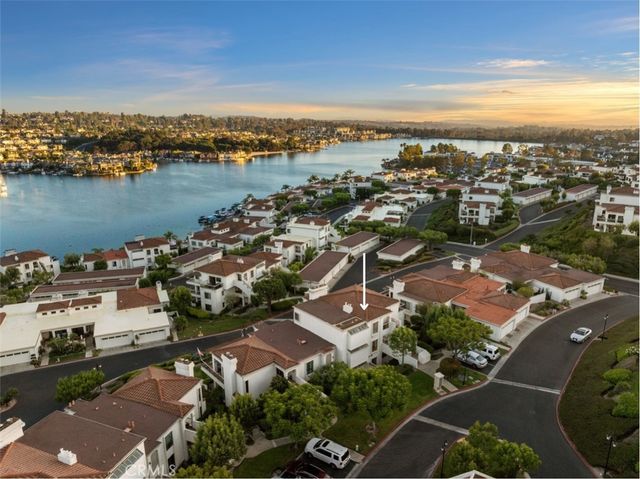 $1,100,000 | 22464 Alcudia, Unit 39 | North Mission Viejo